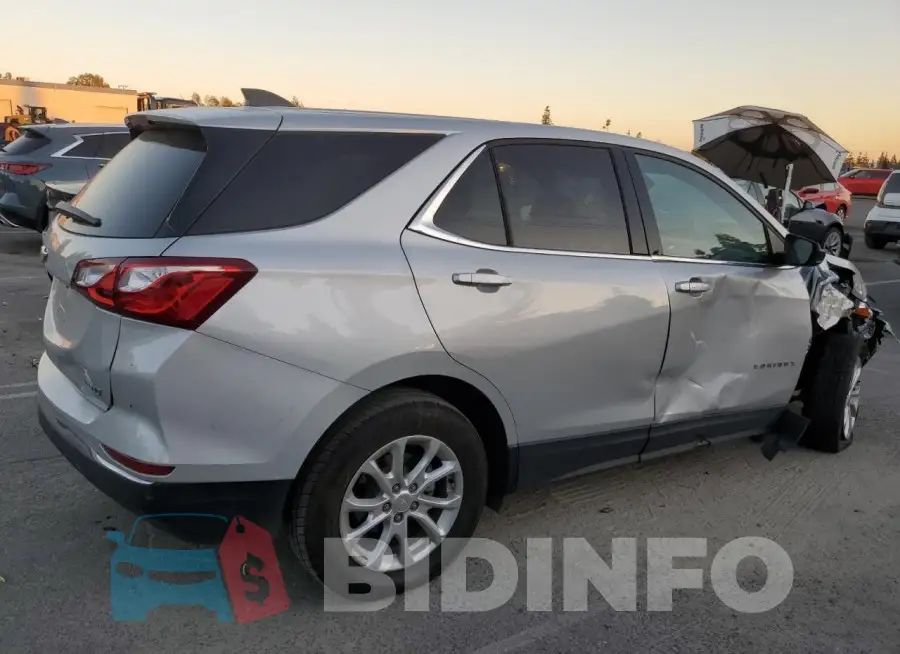 2GNAXTEV5L6181279 Photo# 3