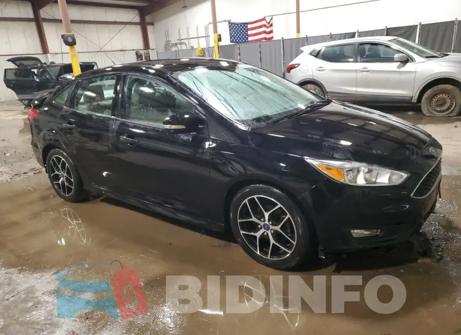 1FADP3F22GL208094 Photo# 4