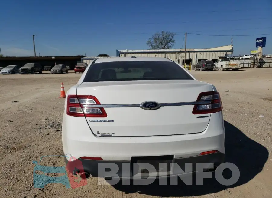 1FAHP2D86GG158120 Photo# 6