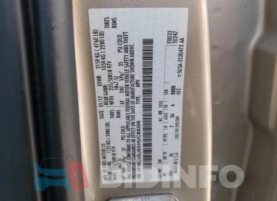 1FMCU0J9XHUC89306 Photo# 13