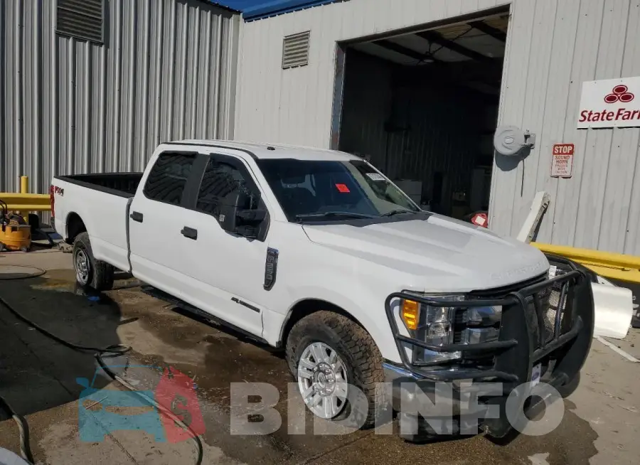 1FT7W2BT2HEF27147 Photo# 4
