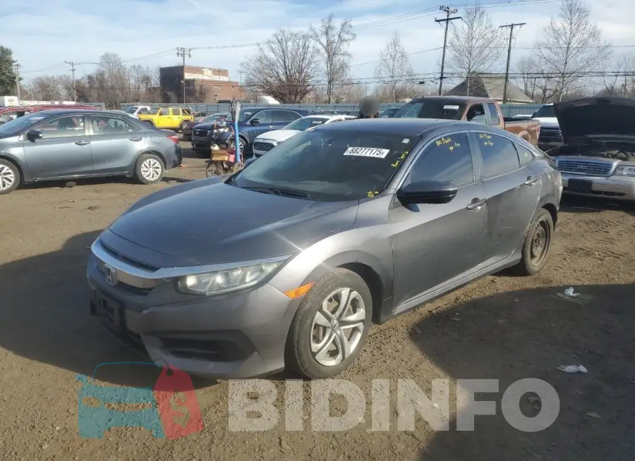 19XFC2F58HE225110 Photo# 1
