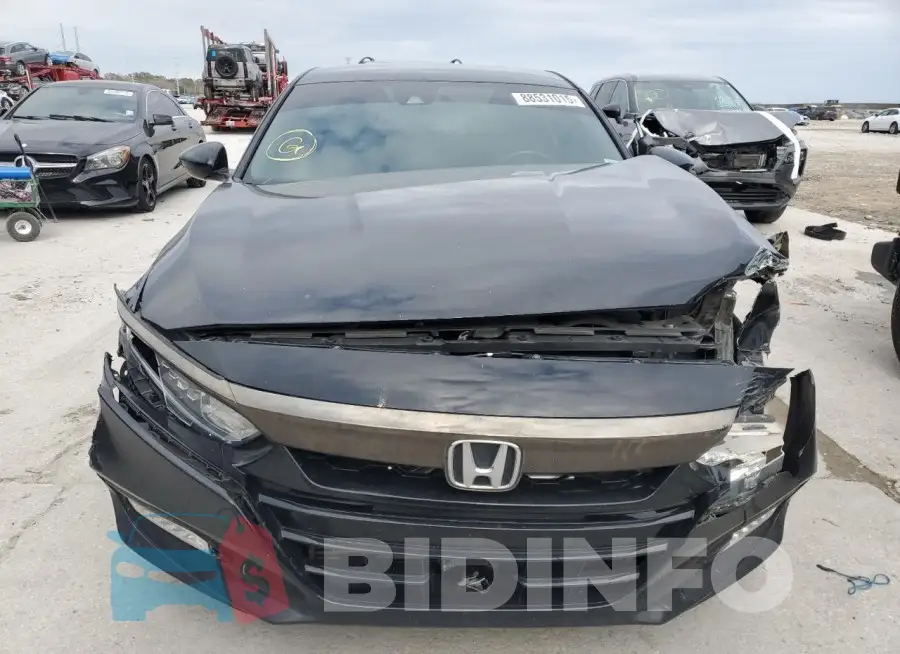 1HGCV1F30LA137834 Photo# 5