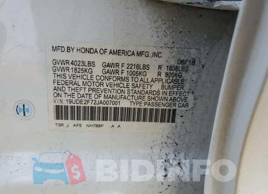 19UDE2F72JA007001 Photo# 12