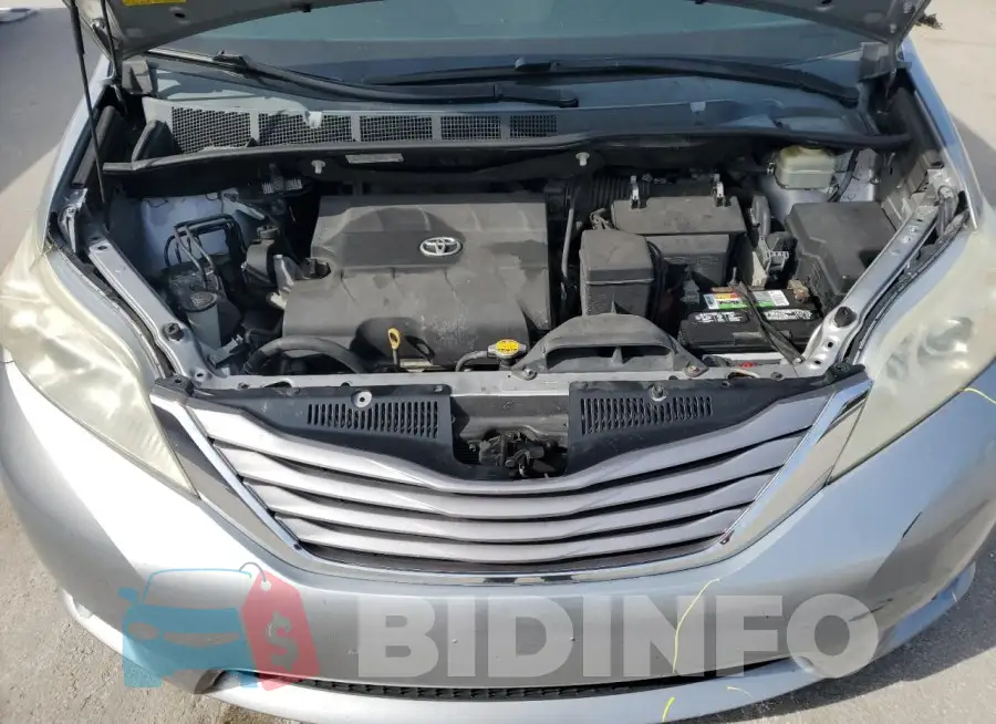 5TDYK3DCXGS704832 Photo# 12