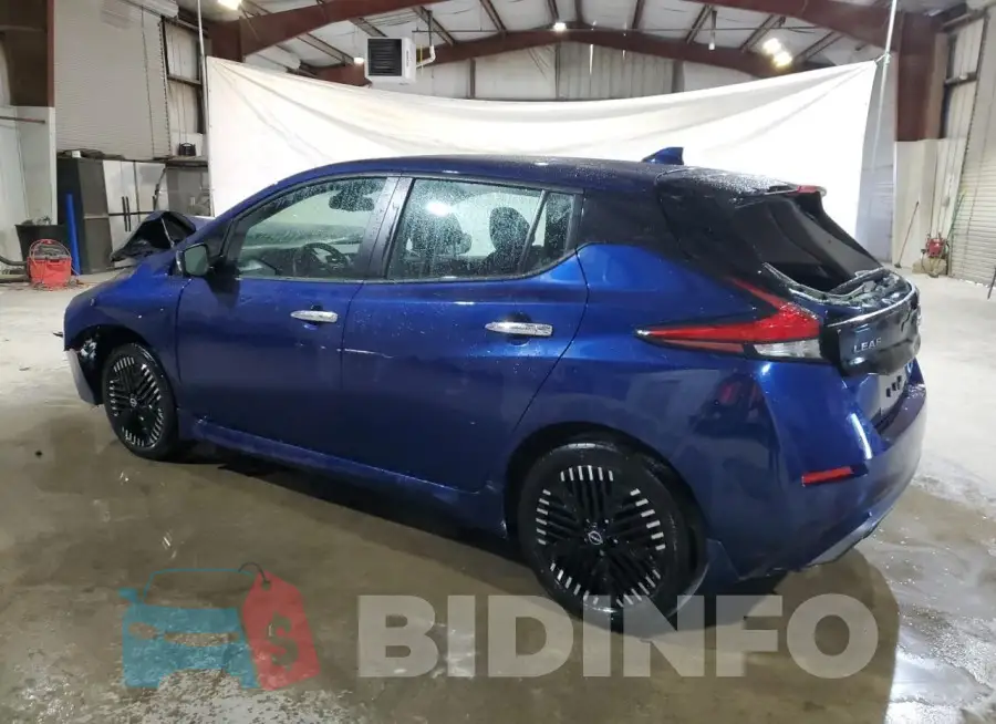 1N4CZ1CV7PC552514 Photo# 2