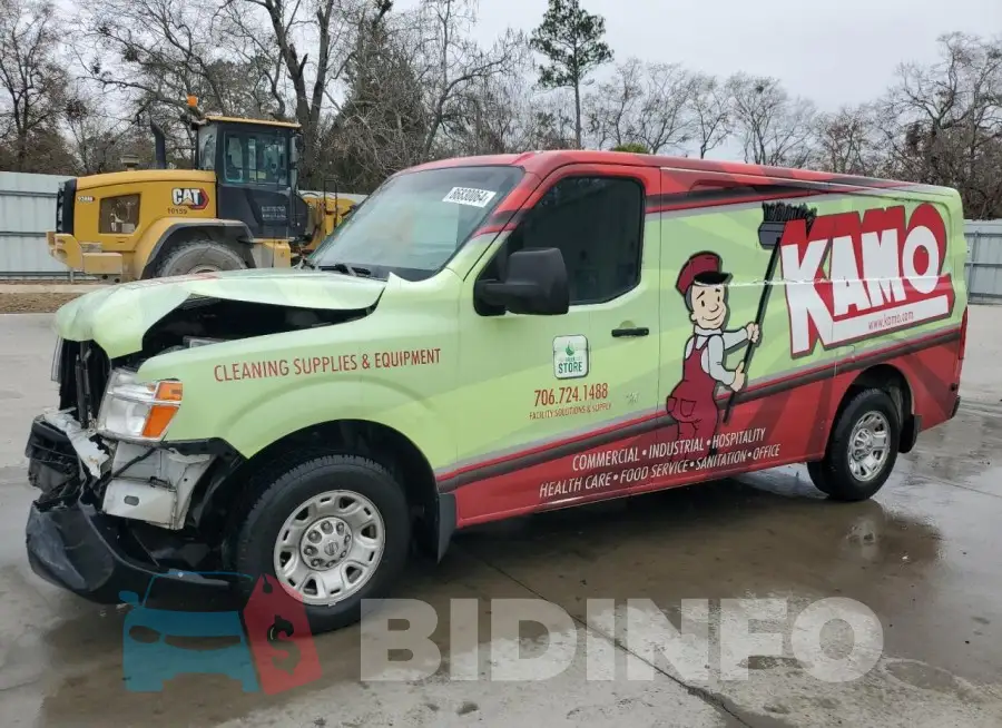 1N6BF0KM7JN817877 Photo# 1