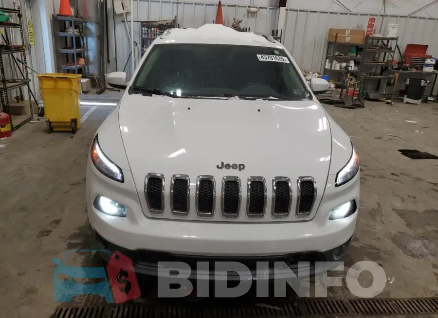 1C4PJMCB5HW611327 Photo# 5