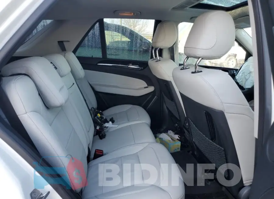 4JGDA5HB0JB093802 Photo# 11