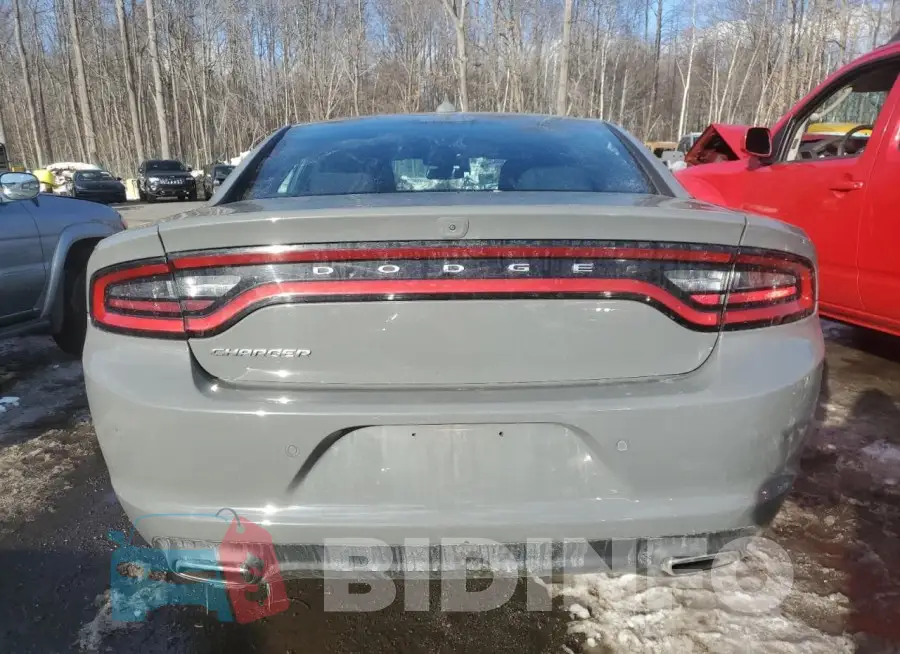 2C3CDXBG8PH587949 Photo# 6