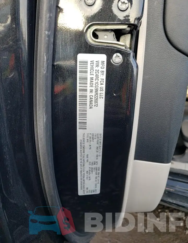 2C4RC1CG9NR226872 Photo# 13