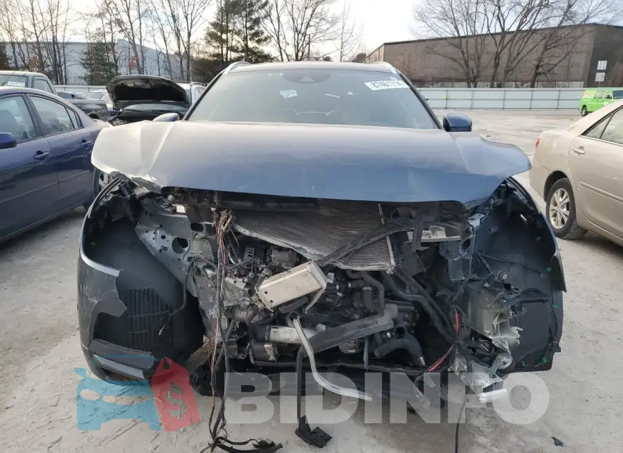 LYV102RK1KB283017 Photo# 5