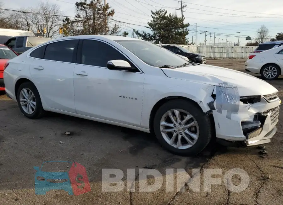 1G1ZD5ST9JF266043 Photo# 4