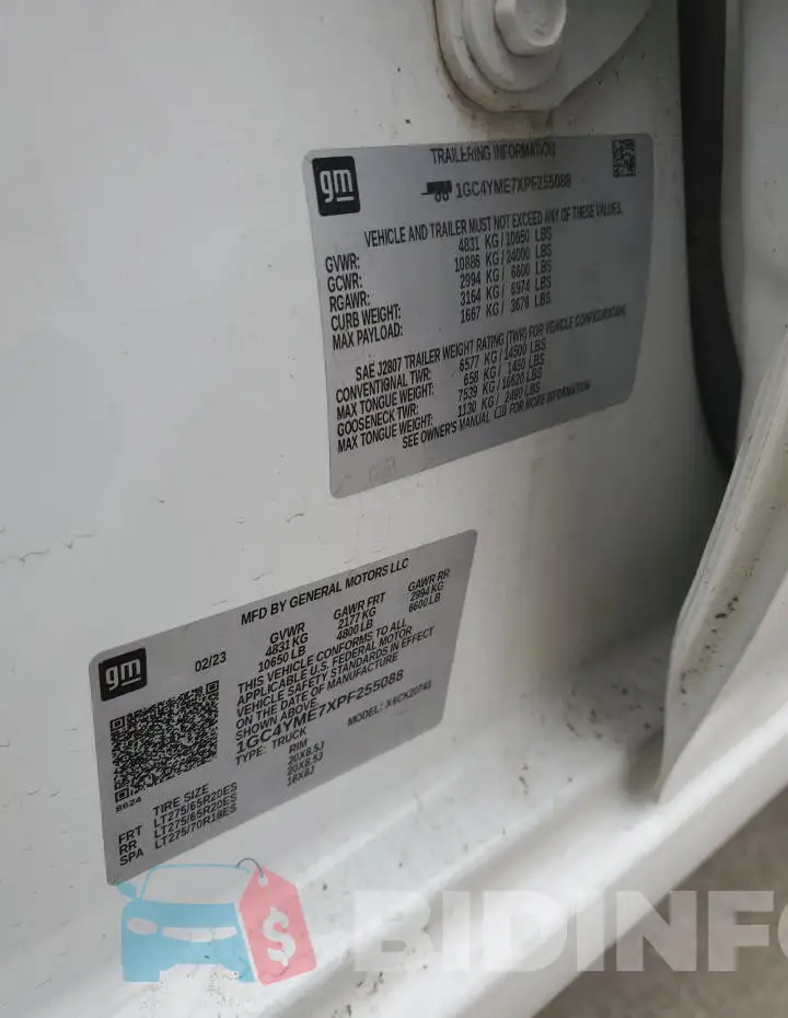 1GC4YME7XPF255088 Photo# 12