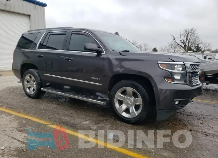 1GNSKBKC2JR321175 Photo# 4