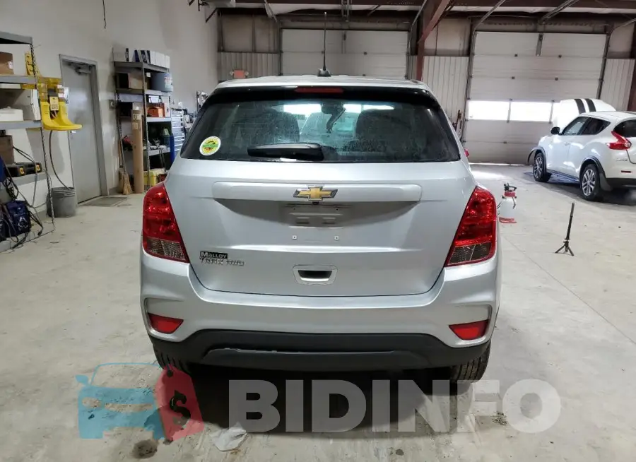 3GNCJNSB2LL308159 Photo# 6