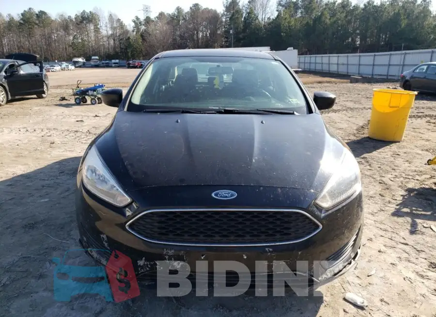 1FADP3F22JL262194 Photo# 5