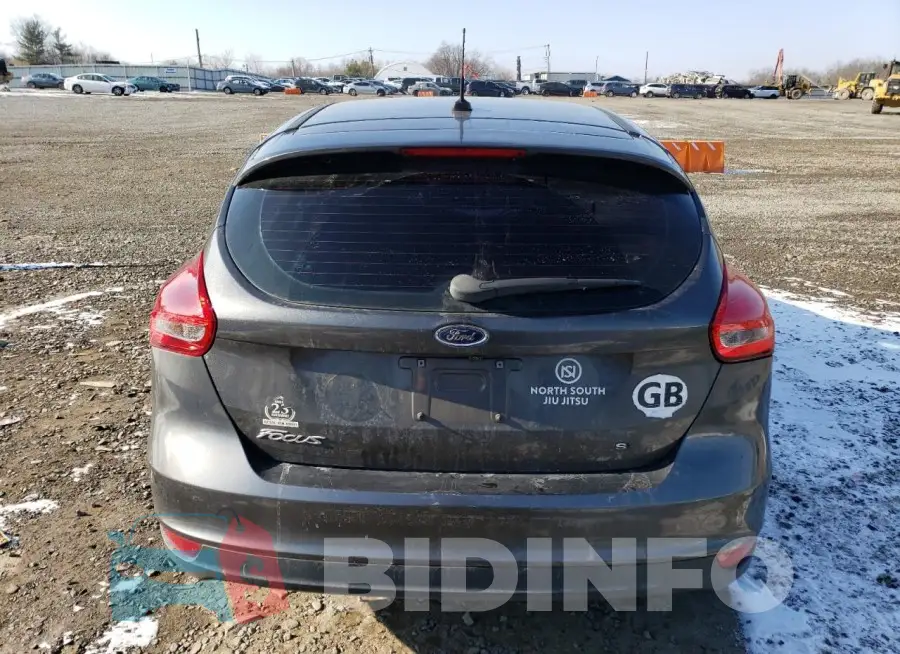 1FADP3K22JL274416 Photo# 6