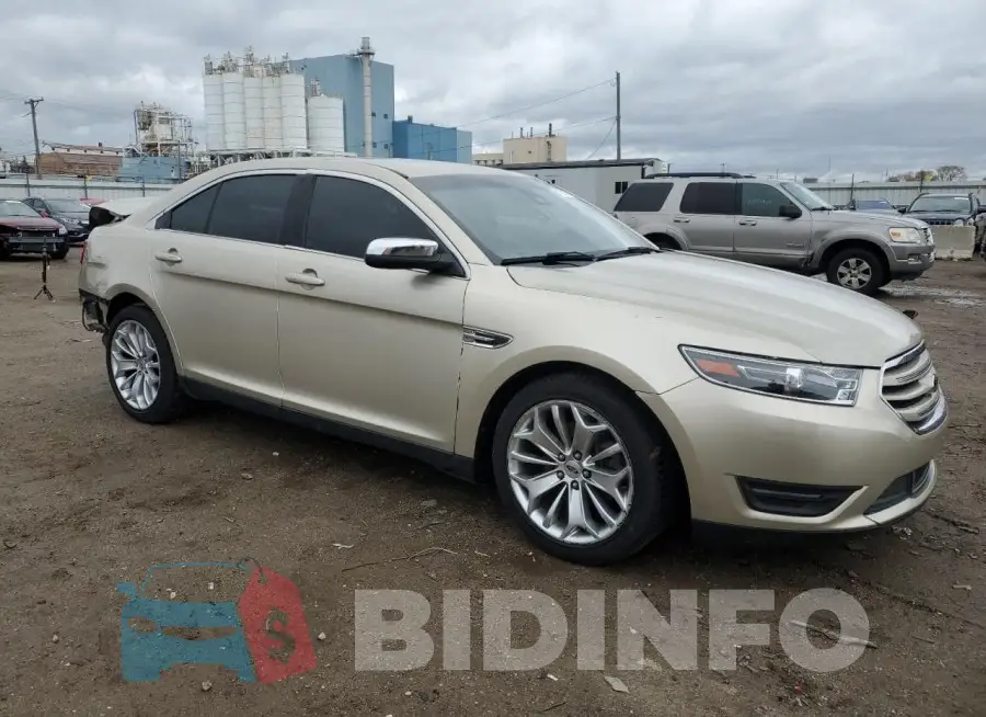 1FAHP2F83JG102284 Photo# 4