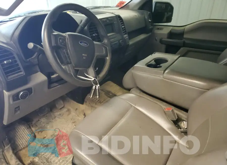 1FTMF1EB3JKD60918 Photo# 8