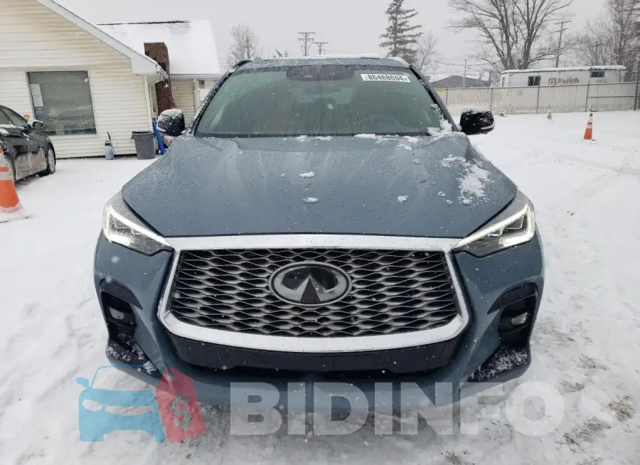 3PCAJ5L38NF101543 Photo# 5