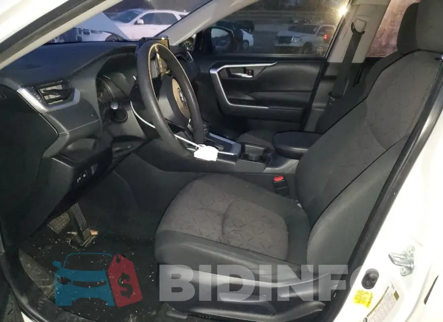 JTMW1RFV6KD003382 Photo# 7