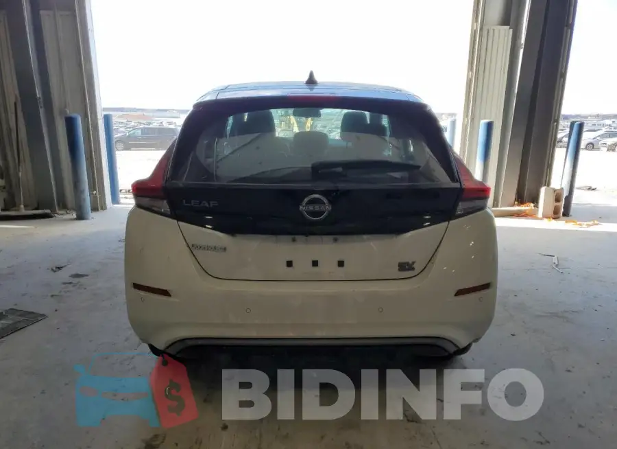 1N4CZ1CV3RC551945 Photo# 6