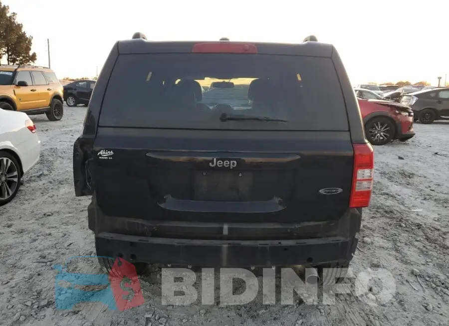1C4NJPBA2GD678107 Photo# 6