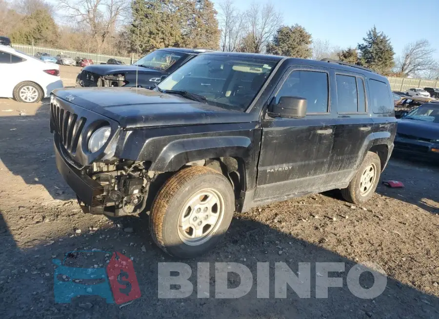 1C4NJPBB2HD162100 Photo# 1
