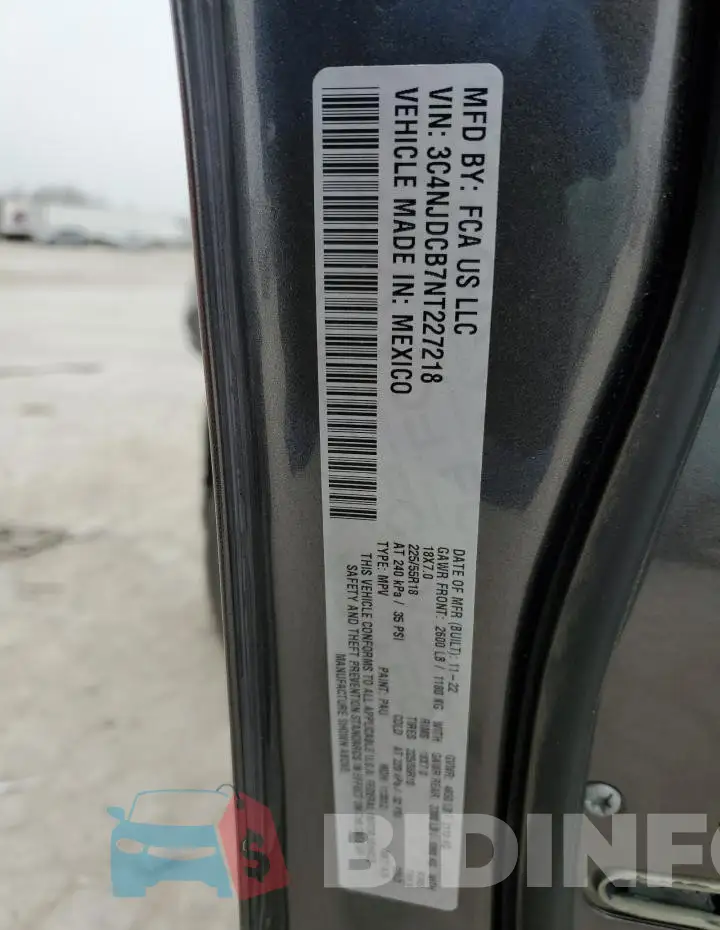3C4NJDCB7NT227218 Photo# 14
