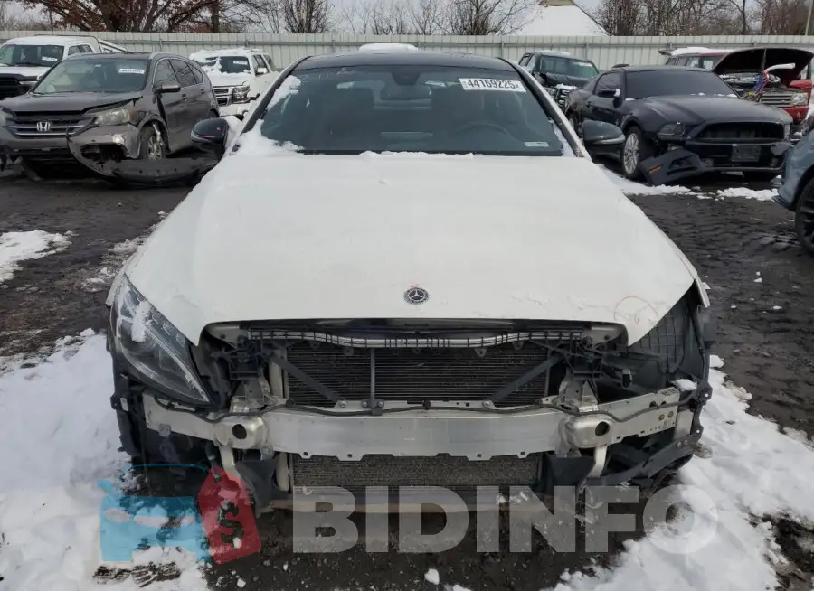 WDDWJ6EB8JF671795 Photo# 5