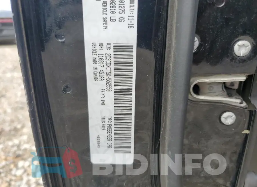 2C3CDXCT5KH552550 Photo# 13