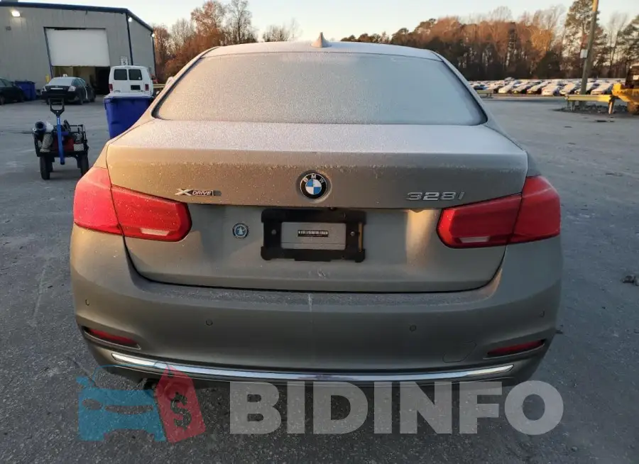 WBA8E3G52GNT78578 Photo# 6