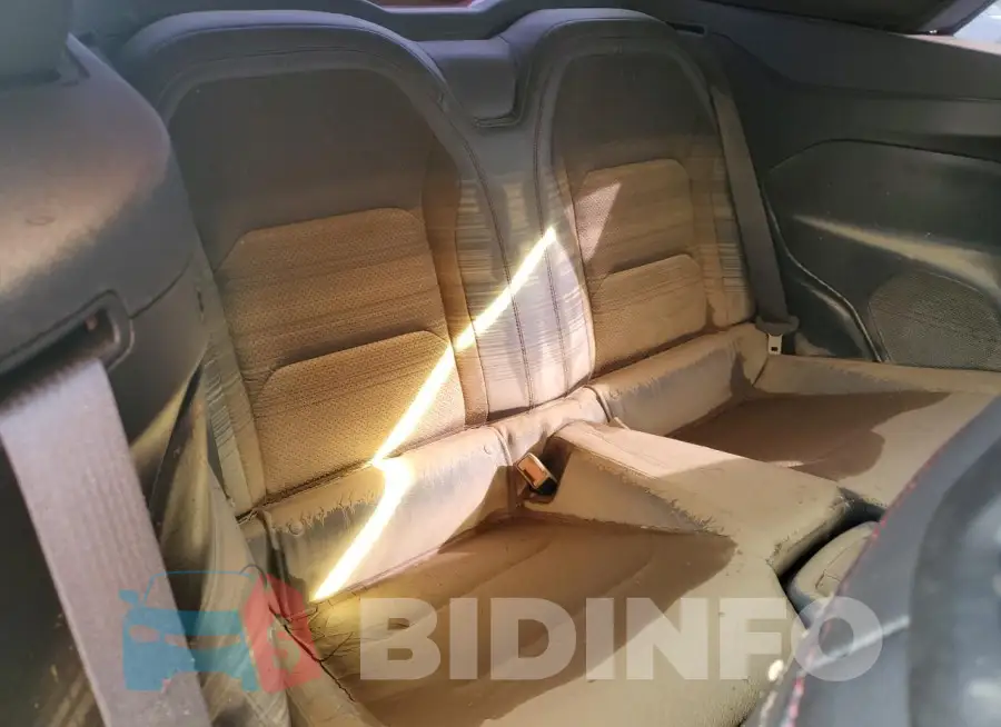 1G1FK3D6XJ0131659 Photo# 10
