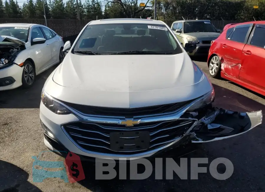 1G1ZD5ST5LF015944 Photo# 5