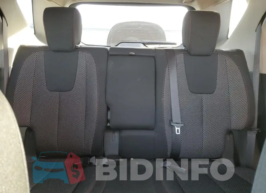 2GNFLFE35H6177998 Photo# 10