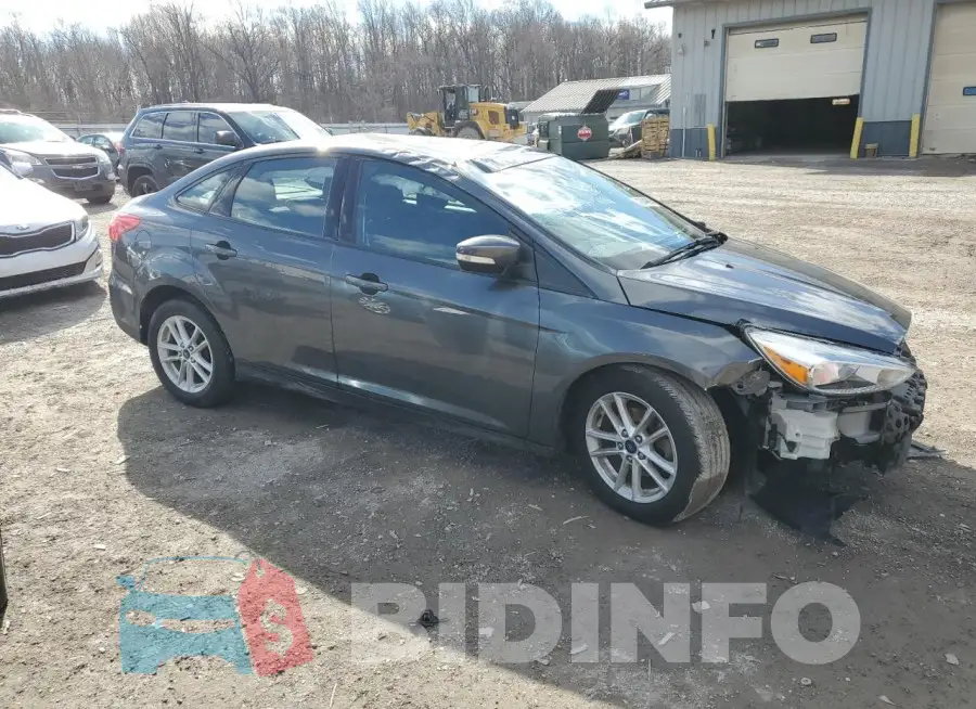 1FADP3F22JL292165 Photo# 4