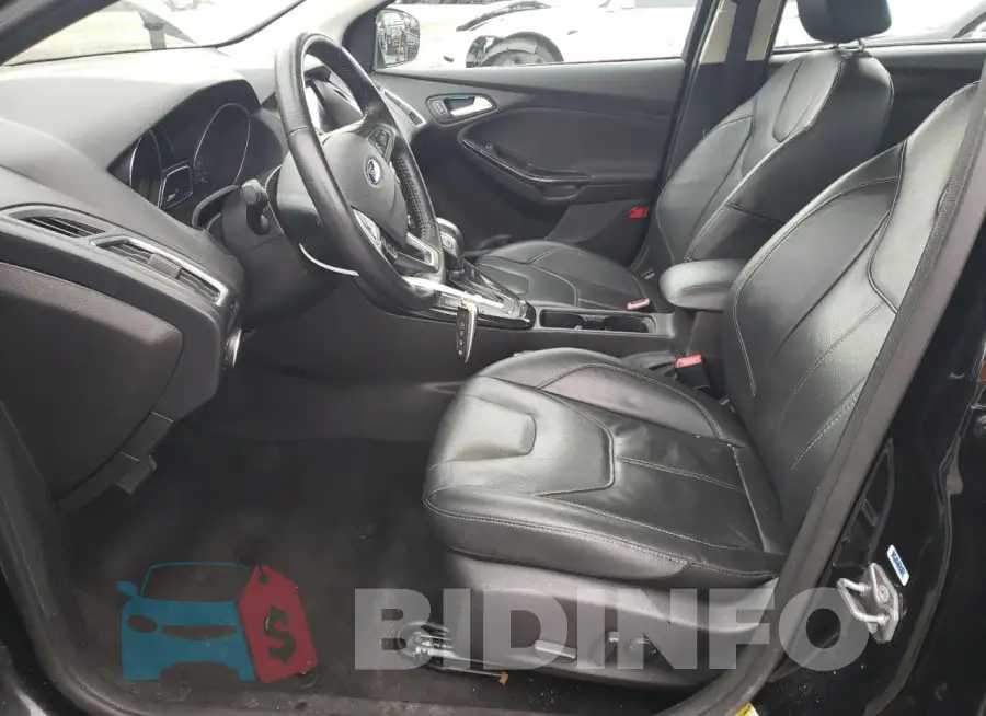 1FADP3J20HL268528 Photo# 7