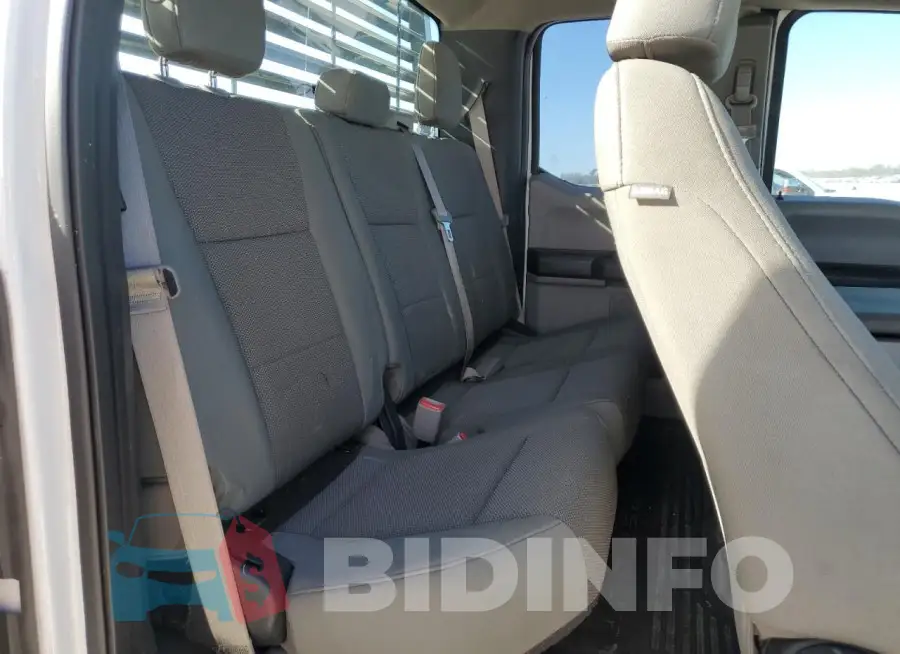 1FT7X2A62HED58949 Photo# 10