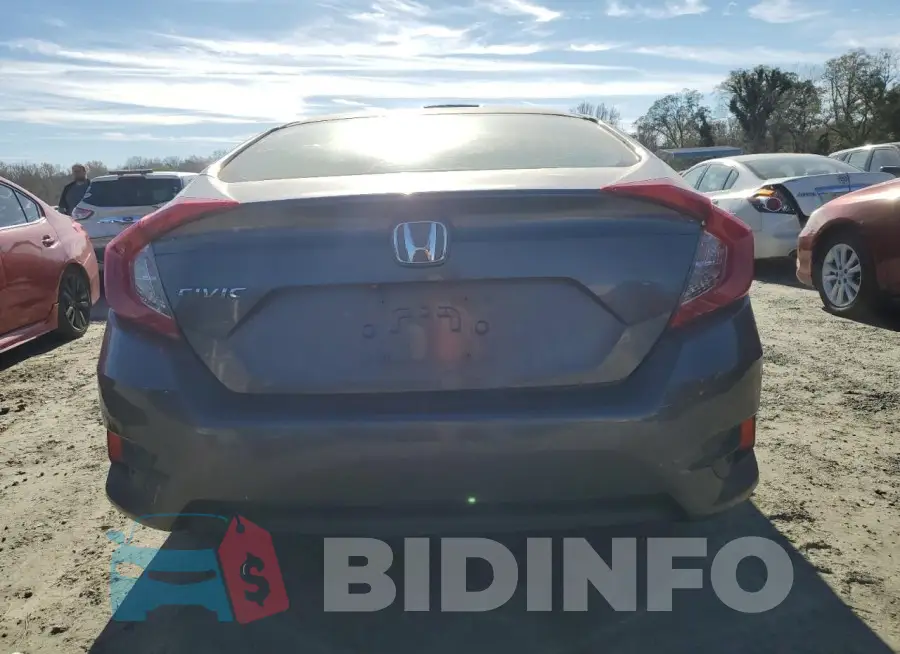 19XFC2F52HE225104 Photo# 6