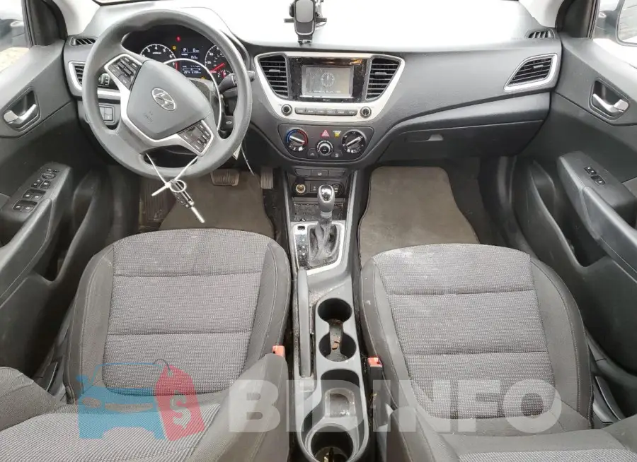 3KPC24A37KE083038 Photo# 8