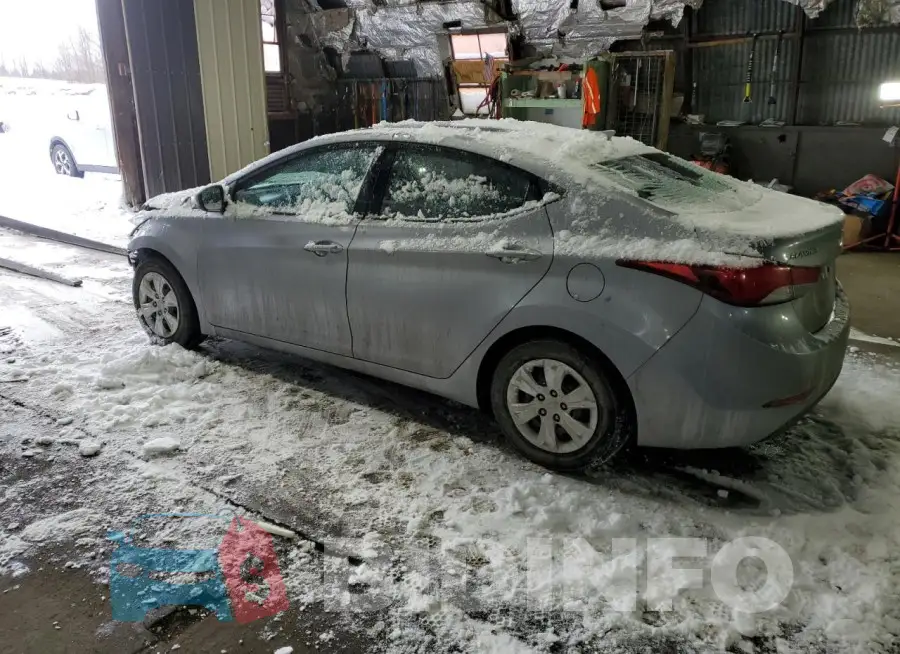 5NPDH4AE5GH731824 Photo# 2