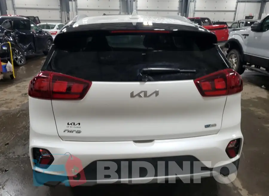 KNDCB3LC9N5500652 Photo# 6
