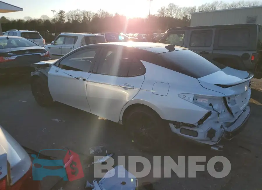 4T1K61BK2MU033152 Photo# 2