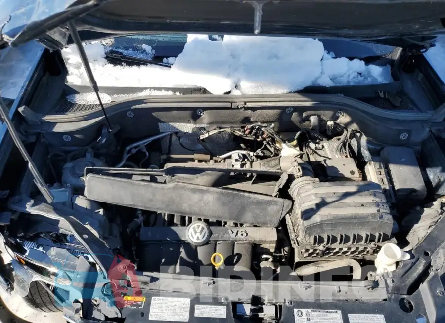 1V2MR2CA7KC617953 Photo# 12