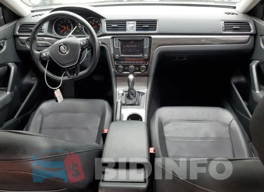 1VWGT7A36HC023670 Photo# 8