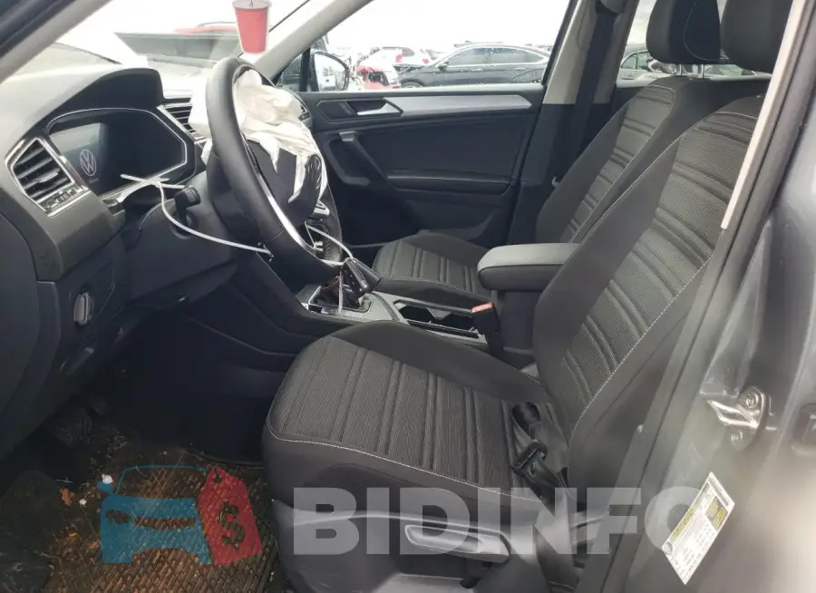 3VVRB7AX3RM155921 Photo# 7