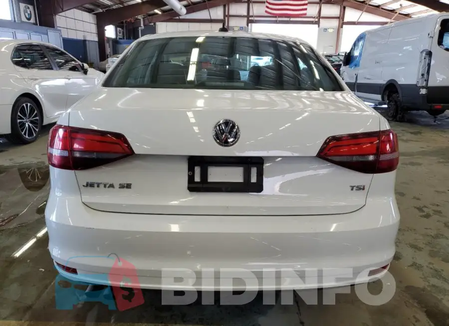 3VWB67AJ8HM216725 Photo# 6