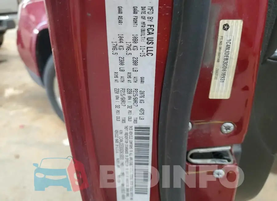 1C4NJDEB3GD616931 Photo# 13