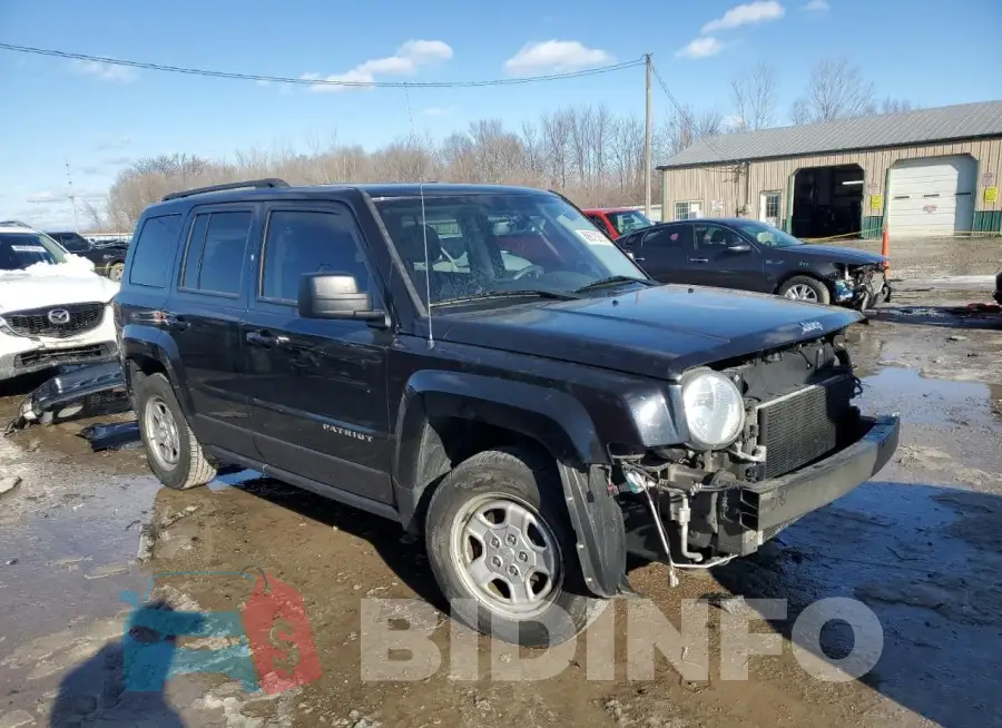 1C4NJPBB3GD569454 Photo# 4